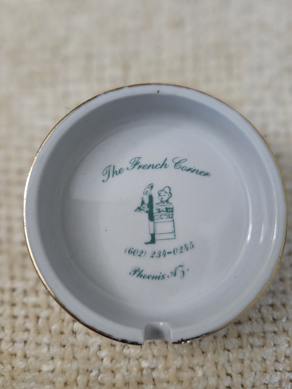 The French Corner Porcelain Personal Ashtray in White with Gold Trim. Vintage.